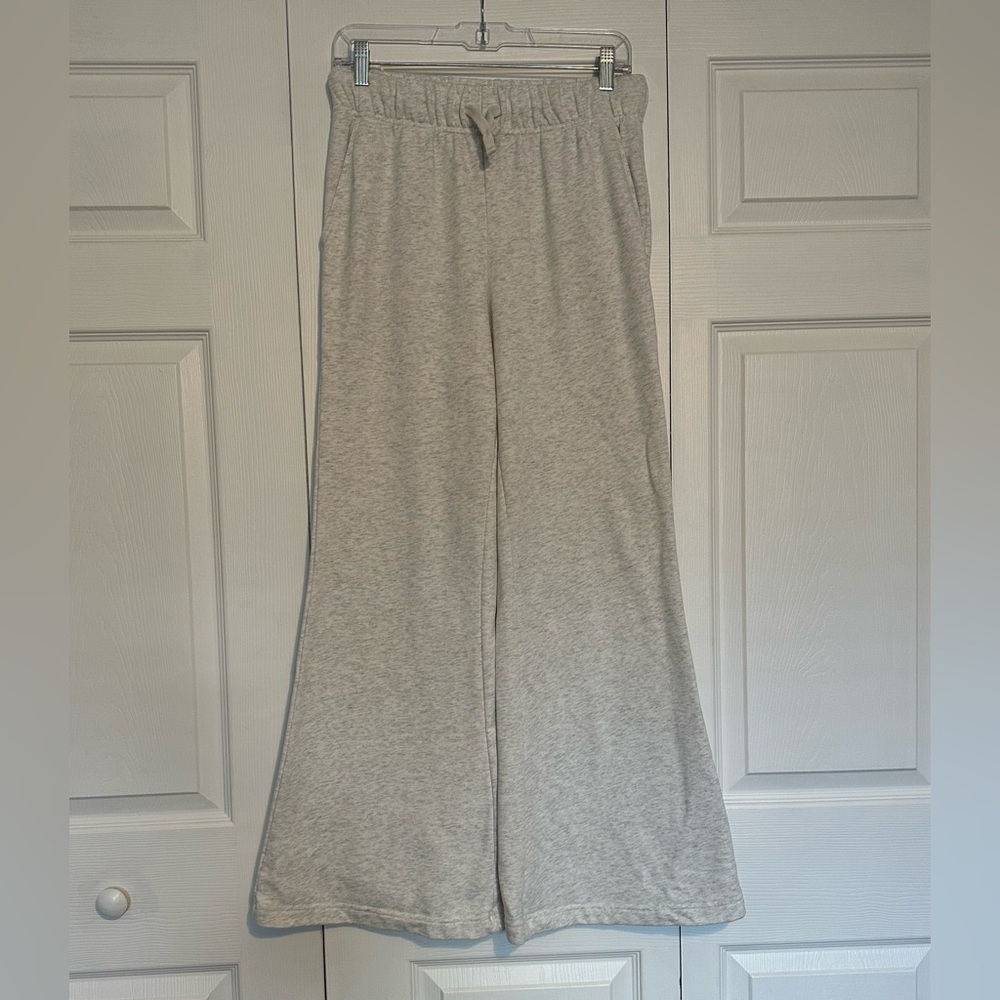 Gap Factory Pull-On French Terry Flare Sweatpants - Picture 2 of 4